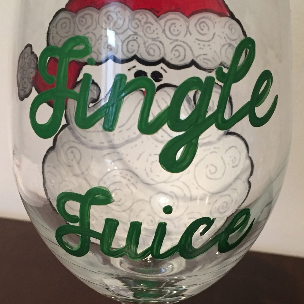 Set of 2 Hand Painted Christmas Wine Glasses - NWT - Picture 3 of 8